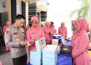 Kapolres Kediri Kota Dukung Penguatan UMKM Bhayangkari, Dorong Pengurusan Izin Merek Produk