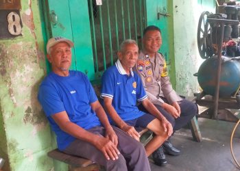 Temui Warga Masyarakat: Anggota Bhabinkamtibmas Polsek Kediri Kota  Sampaikan Himbauan Kamtibmas