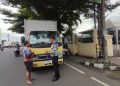 Satlantas Kediri Kota Tindak Truk dan Bus Langgar Rambu di Sejumlah Simpang
