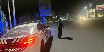 Satlantas Kediri Kota Patroli Sahur di Nabatiasa hingga Ringin Sirah