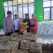 Bhabinkamtibmas dan Tiga Pilar Amankan Penyaluran Bantuan Pangan untuk 1.224 Warga Desa Manyaran Kediri
